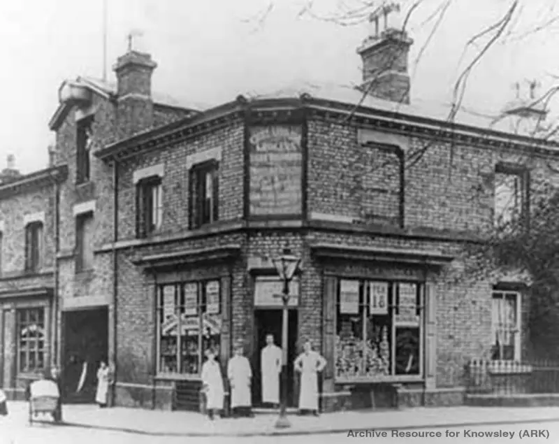 C Reichardt & Son grocery store on Derby Road