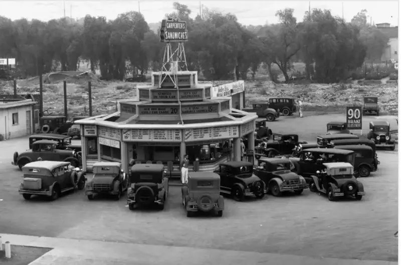 Carpenter’s sandwich stand