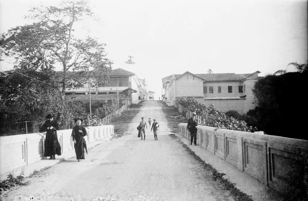 Carrera séptima