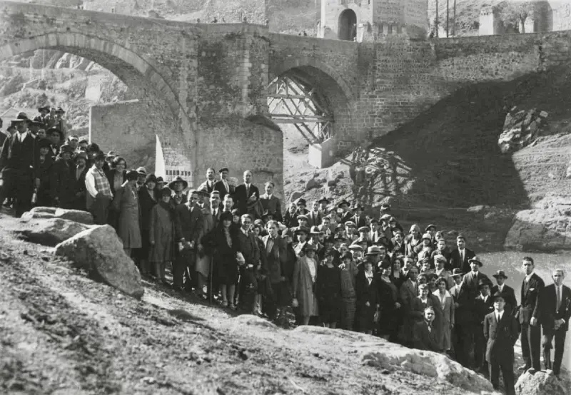 Excursión en el Puente de Alcántara.