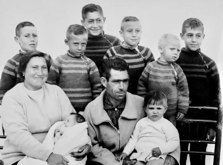 Retrato de una familia numerosa.