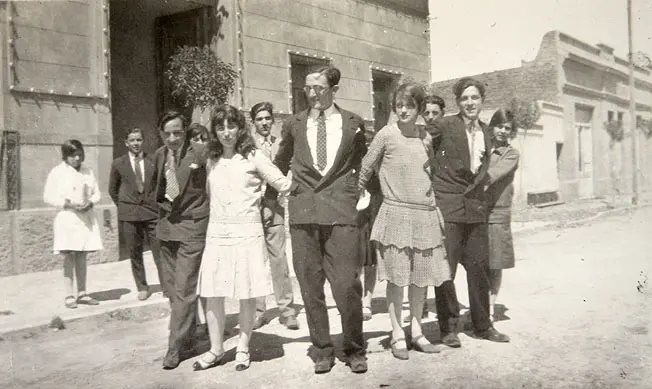 Estudiantes del Colegio Nacional. 