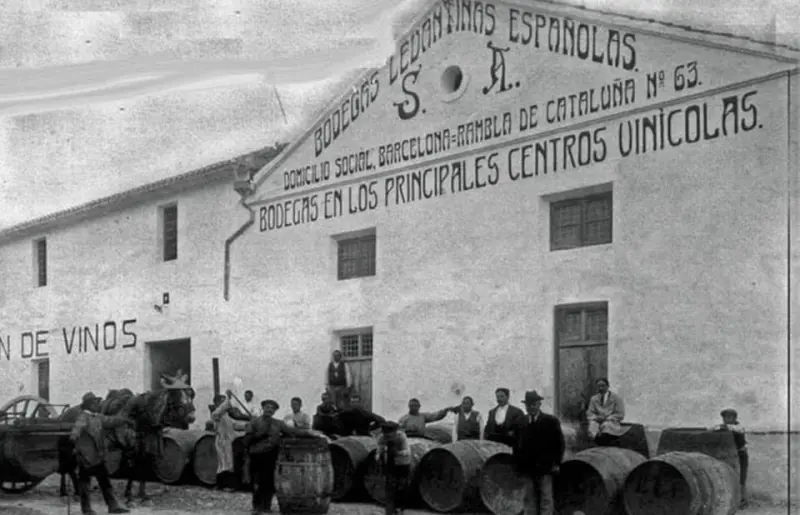 Bodegas Levantinas Españolas .