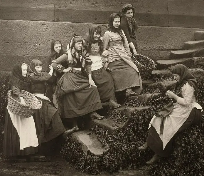 Group of fishing girls.