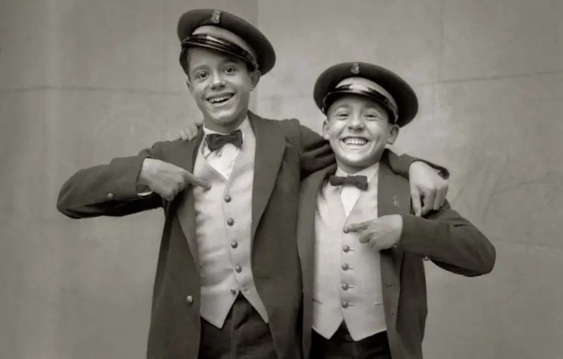 NIÑOS QUE SACARON EL PREMIO GORDO DE LOTERÍA