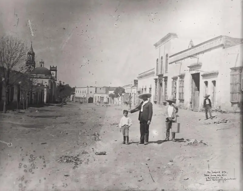  Calle Real