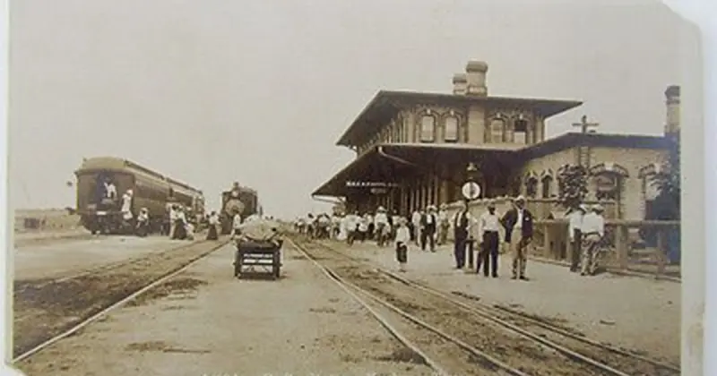 TRAIN STATION