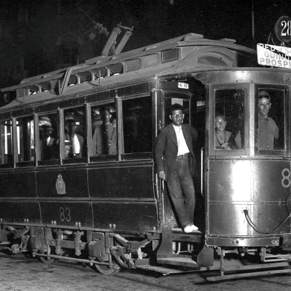 Tranvía de la línea 28 