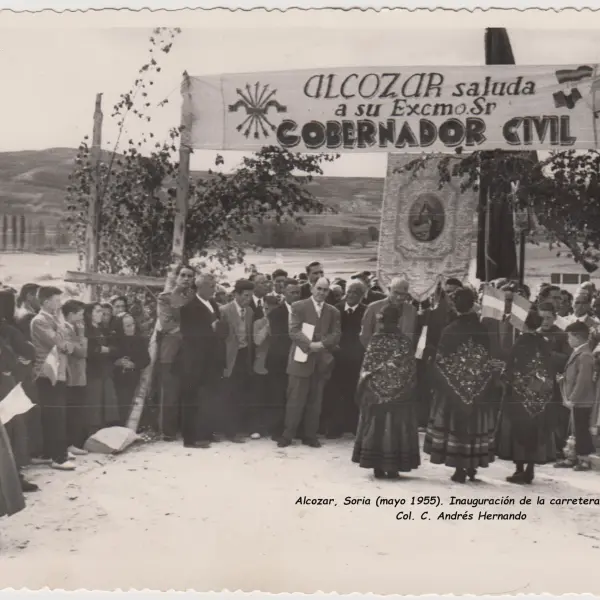Inauguración carretera local.