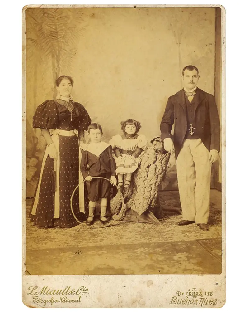 Retrato de la familia Ferrer Gay