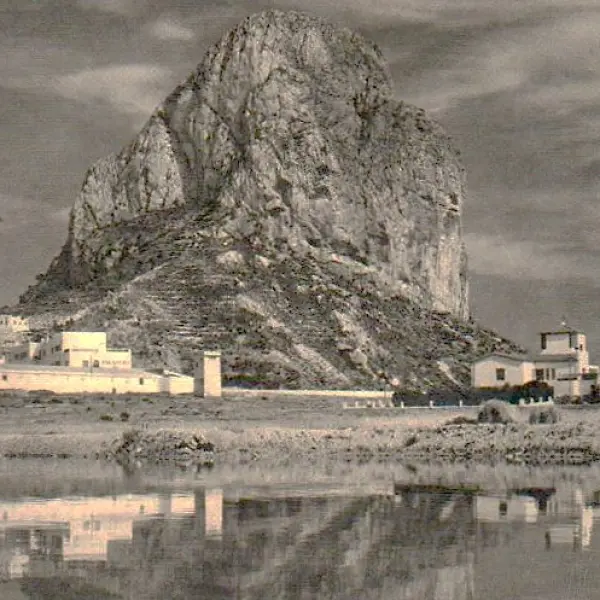 Salinas y Peñón de Ifach.
