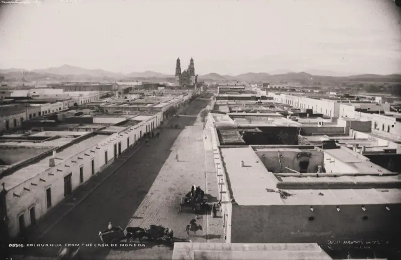 Desde la Casa de la Moneda.