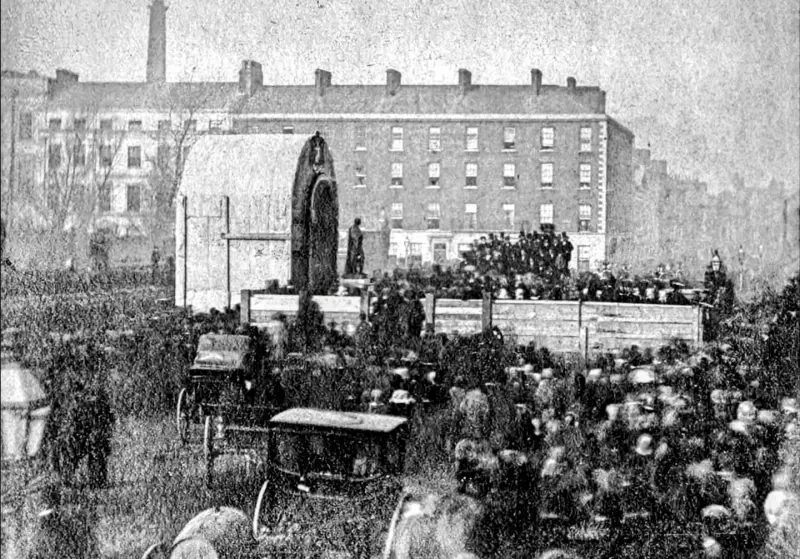 At the unveiling of the statue of Frederick Richard Chichester