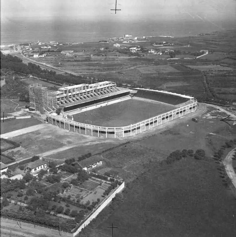 El Molinón El Molinón