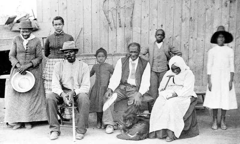 Harriet Tubman, with rescued slaves