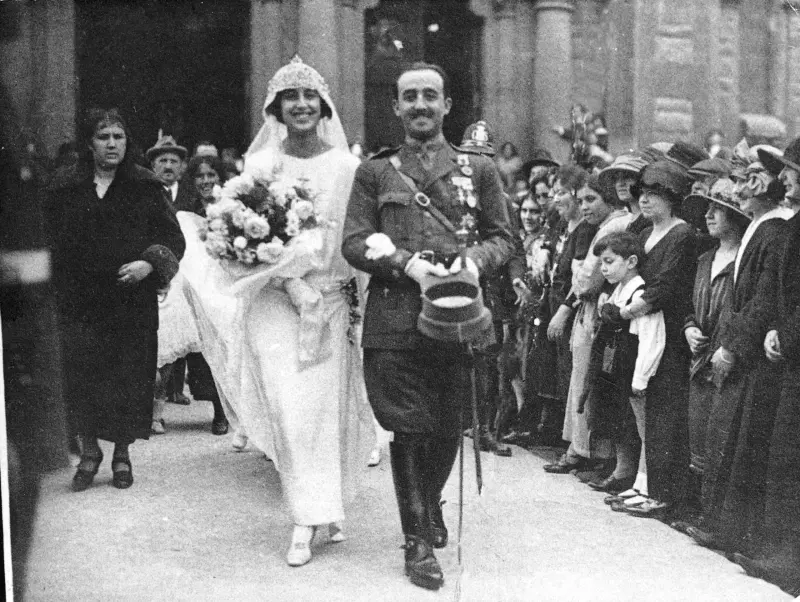 BODA DE FRANCISCO FRANCO Y PILAR POLO