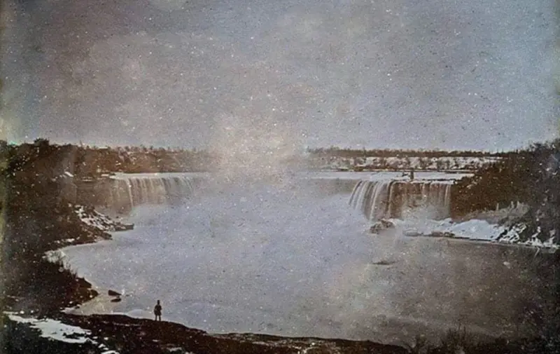First known photo of the Niagara Falls