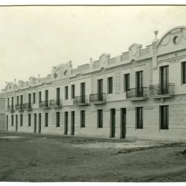 "Casas Baratas" 