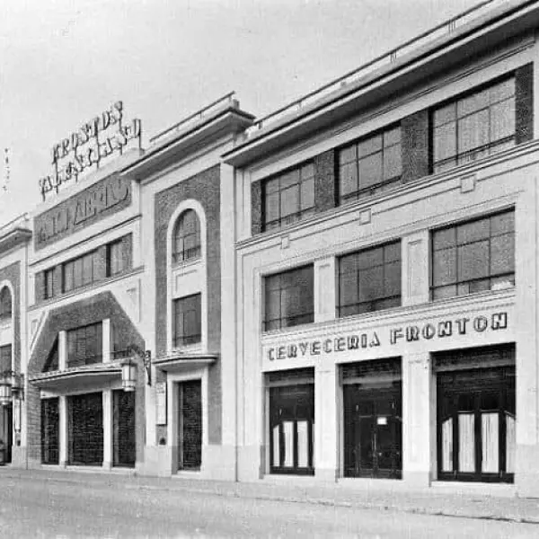 Frontón Valenciano.