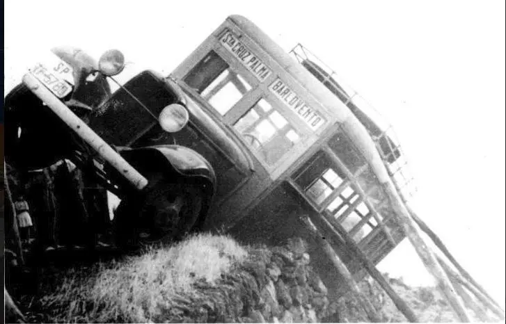 Accidente en las curvas de San Juanito.