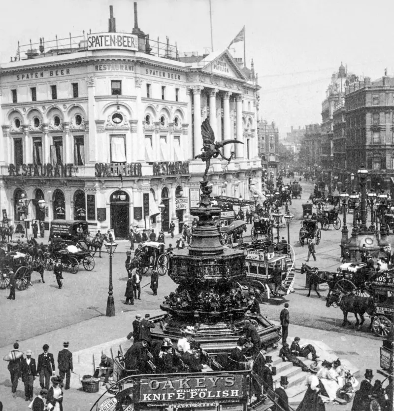 Piccadilly Circus