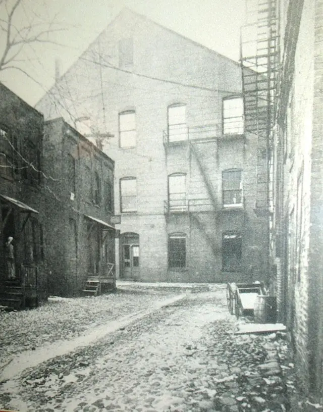  The Alley behind Ford’s Theater