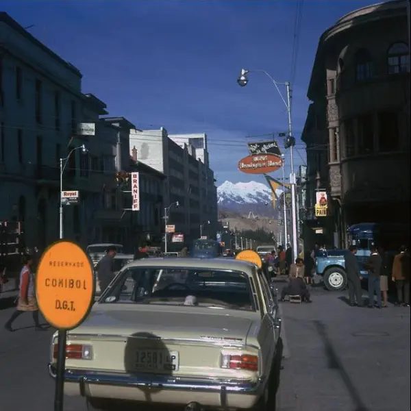 Av. Camacho.
