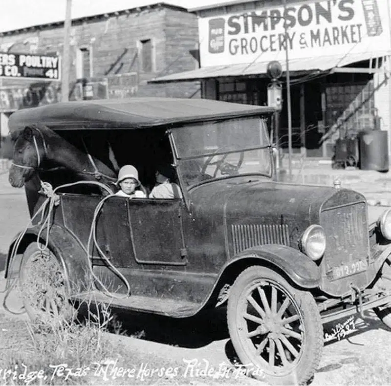 Simpson’s Grocery & Market
