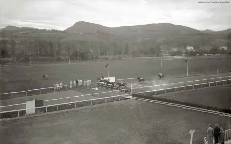 Carrera de caballos