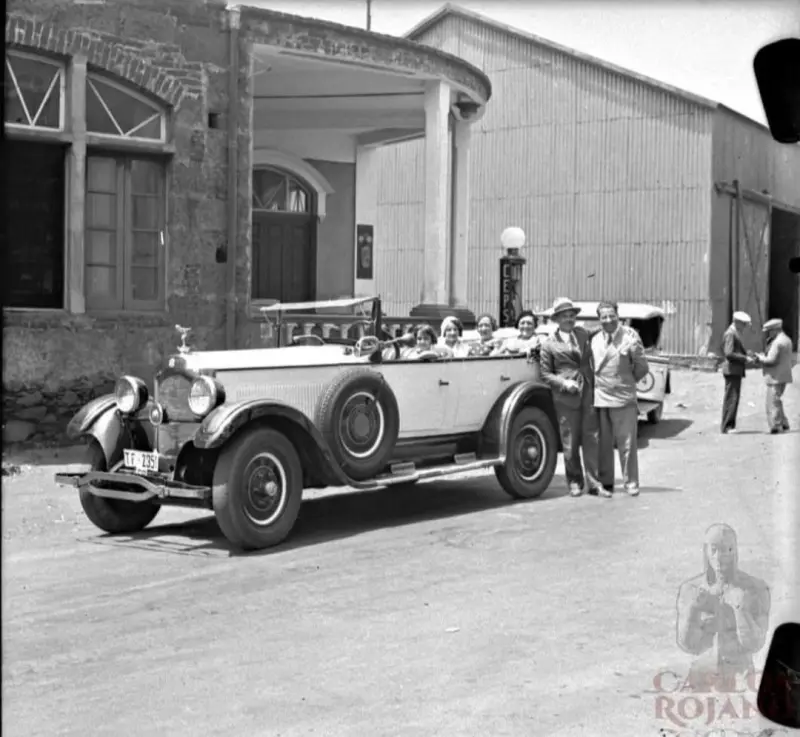 Estación del Tranvía desde la gasolinera de Ernesto Darias. 