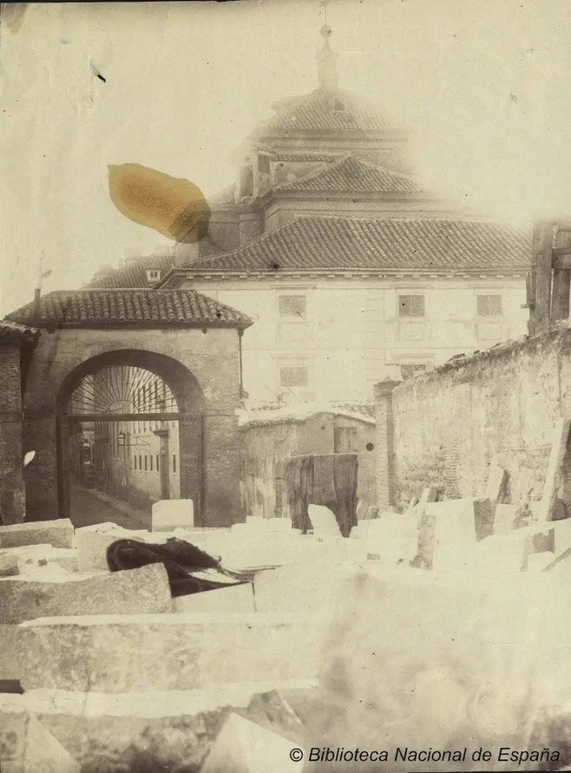 Interior del patio del Parque de Artillería de Monteleón