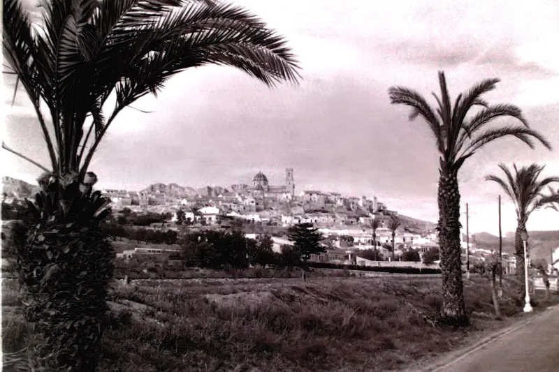 Desde la carretera Nacional 332