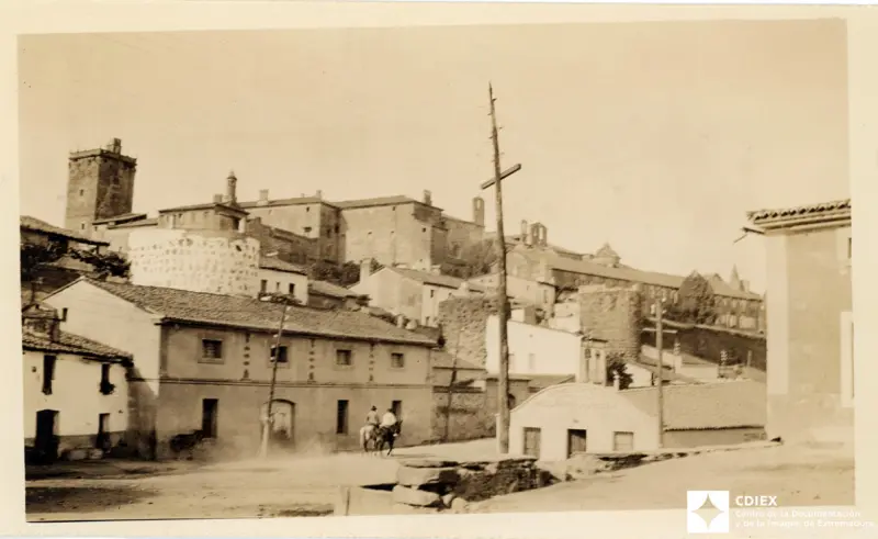 Puerta de Berrozana.