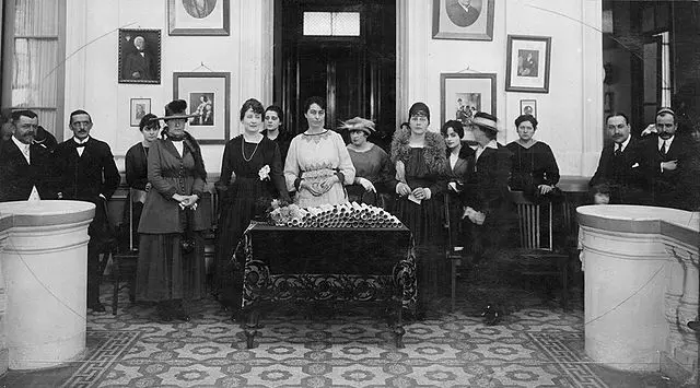 Egresados de la Escuela Normal Sarmiento