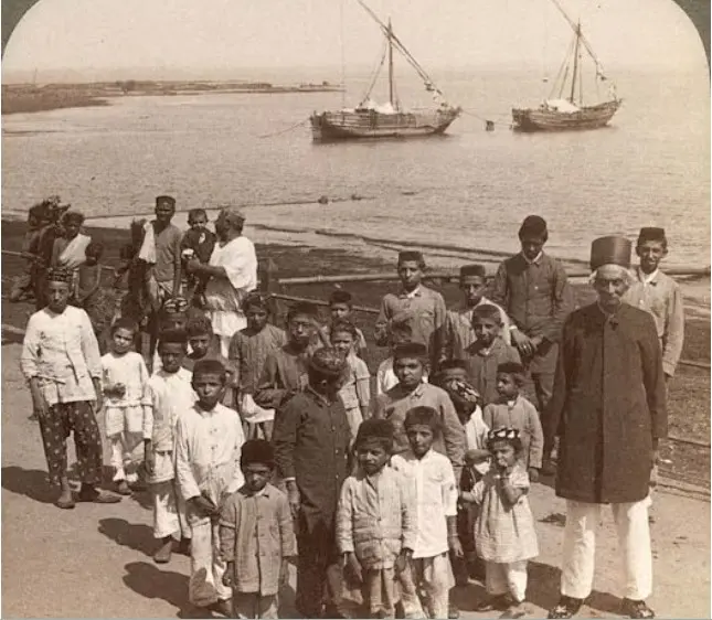 Parsi headmaster and his students
