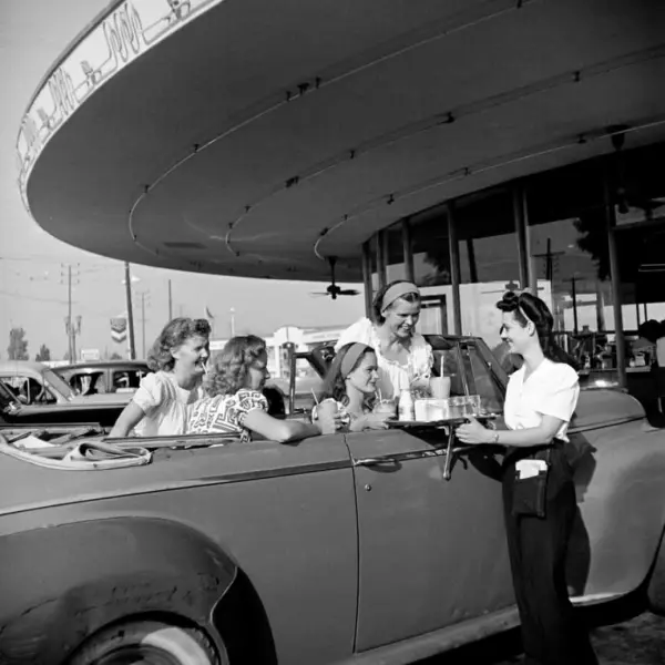 Women in a convertible