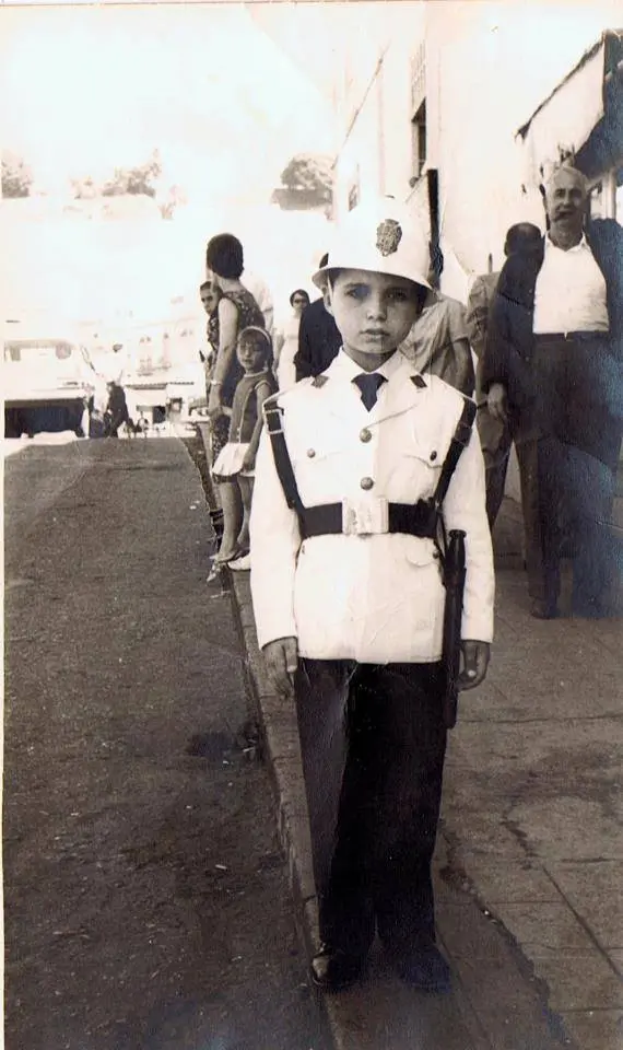 Niños policía - Bajada de La Virgen.
