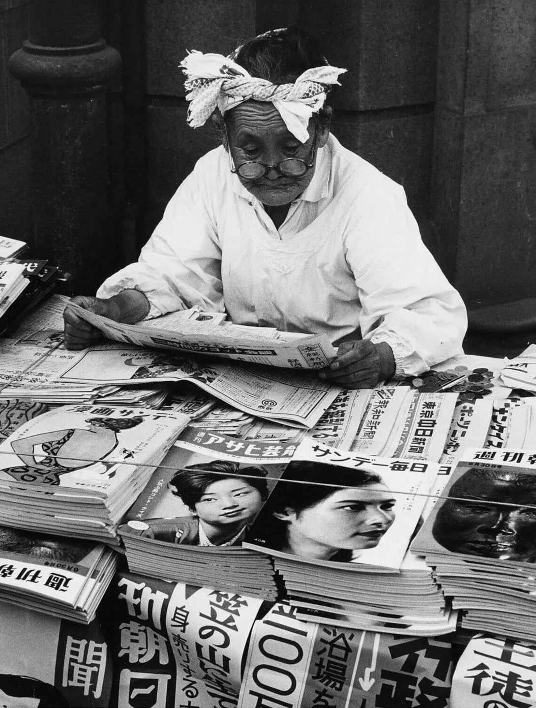 Newspaper Vendor