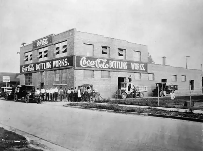 Coca-Cola Bottling Works