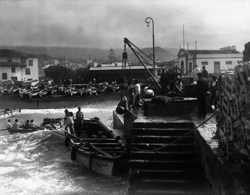 Una escena portuaria