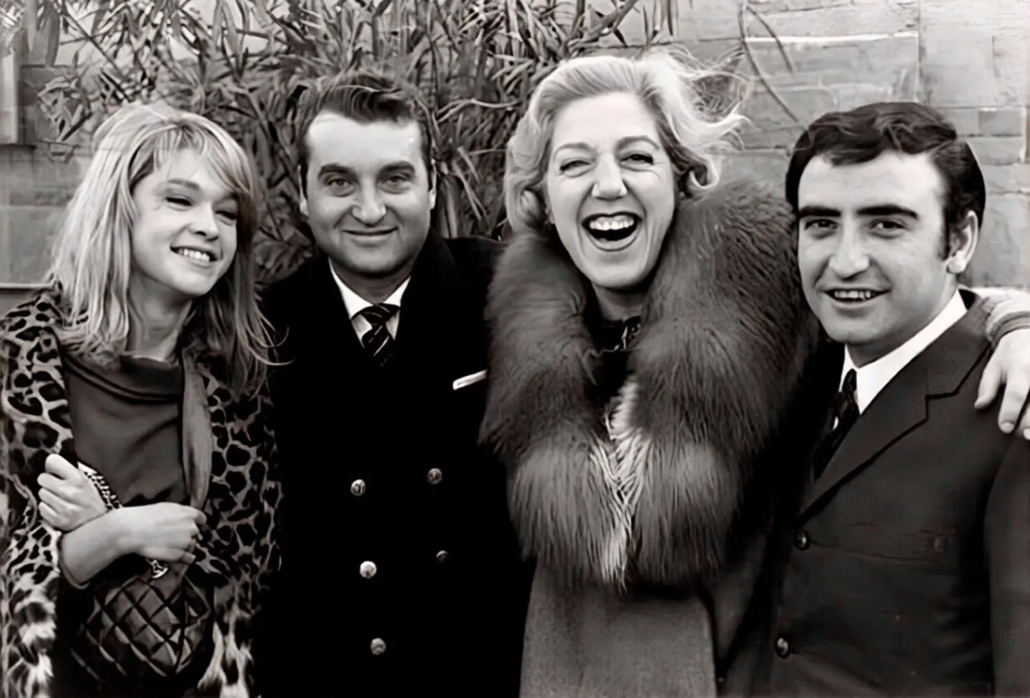 Cocodril Club-Albert Malla