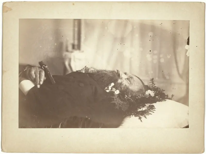 Postmortem portrait