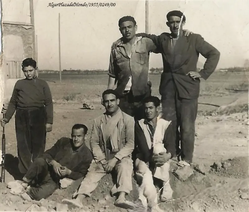  Obreros de “La Tejera”.