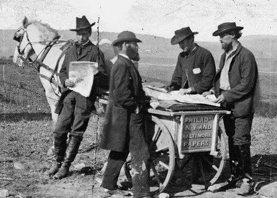 A newspaper vendor at a Union camp