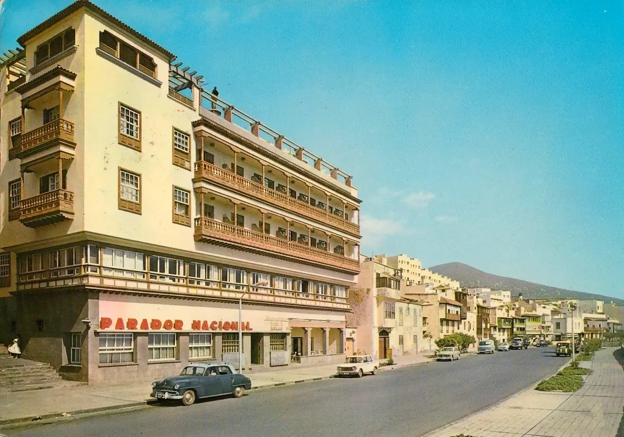 Nuevo Parador Nacional de Turismo