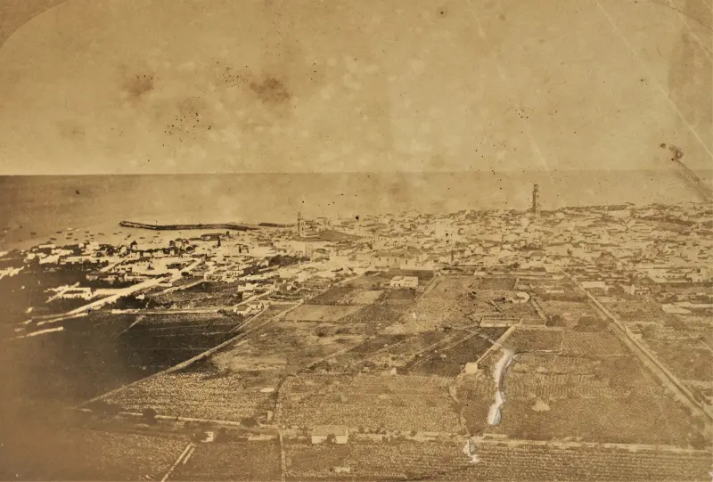 Primeras fotos de la ciudad. 