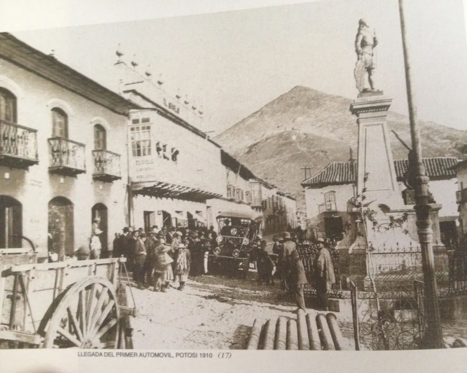 Llegada del primer automóvil