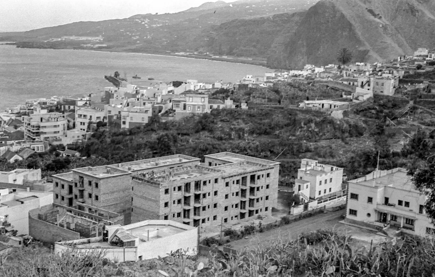 Construcción barriada de Jorós. Primera fase.