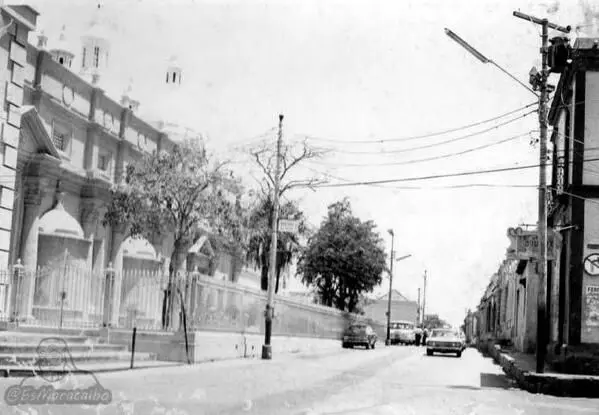 Calle El Tránsito Calle El Tránsito