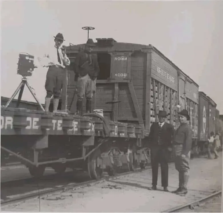 Camarógrafos de Mutual Film Corporation